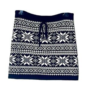 ❤️ SMUDGE Graphic Skirt Size M